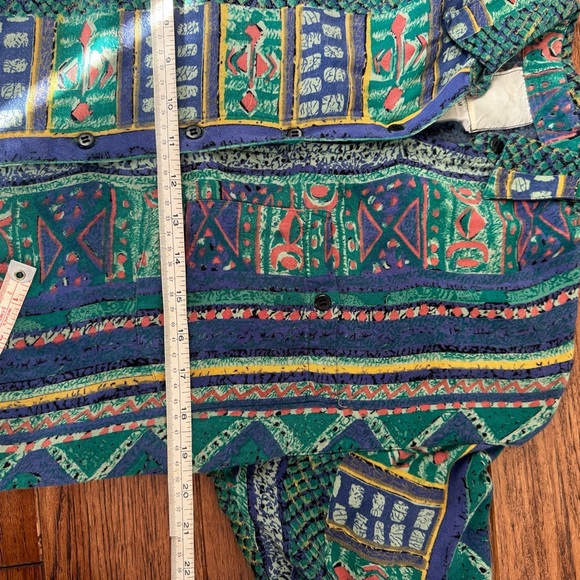 Vintage 70s Button Down Patterned Shirt - Picture 9 of 11